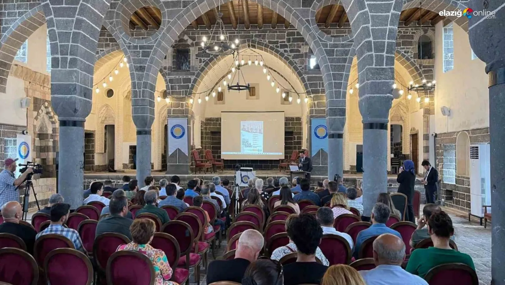 DÜ'de 'Osmanlı'da Ermeniler, bilim, kültür ve sanat' temalı panel gerçekleştirildi
