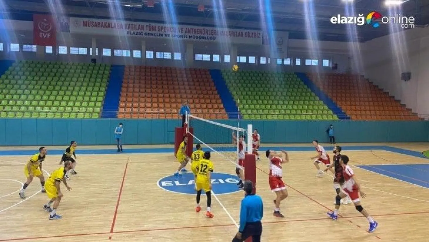 Elazığ Aksaray Gençlik, evinde Gaziantep Gençlik'e 3-0 mağlup oldu