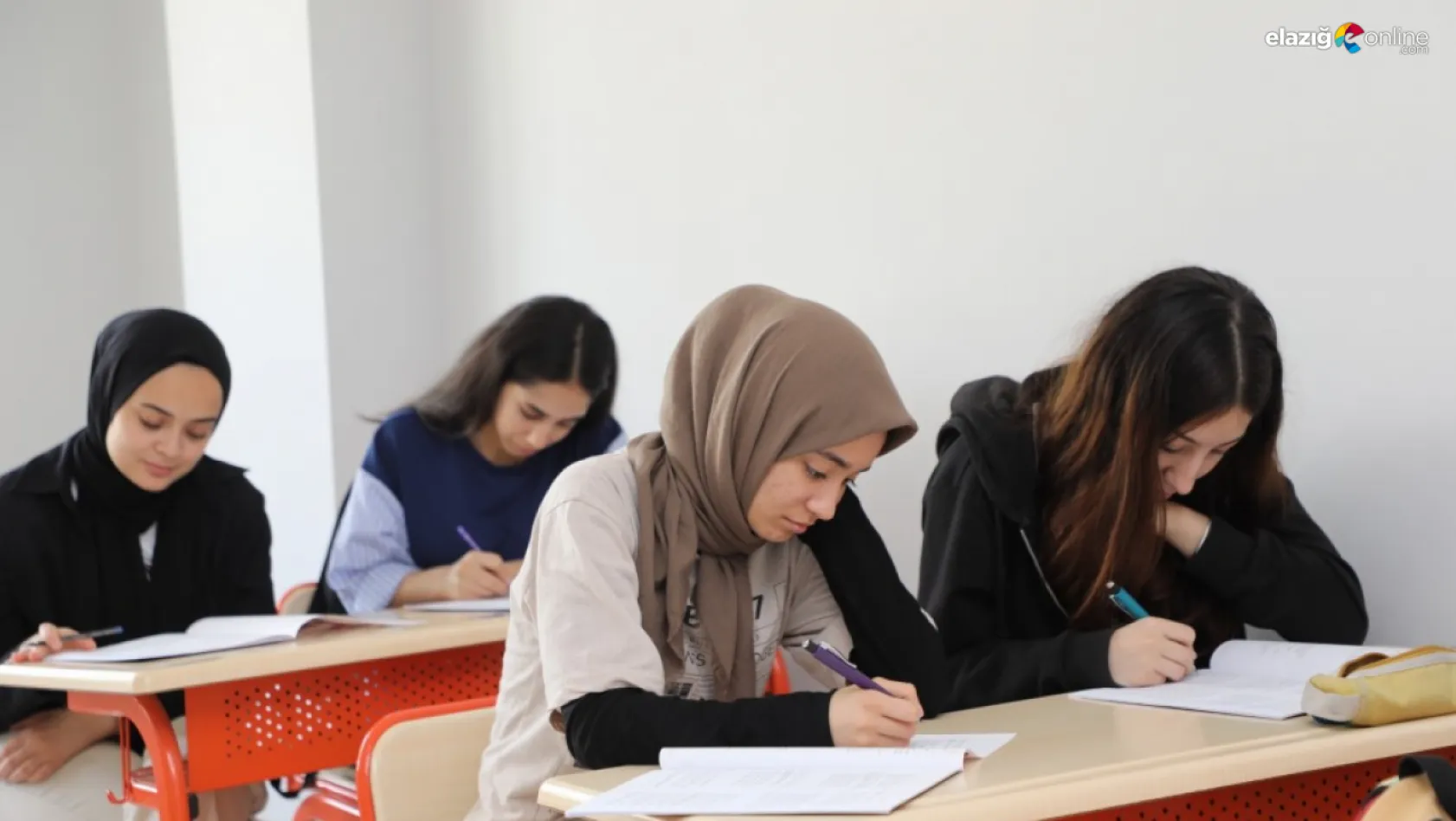 Elazığ Belediyesi'nden Elazığspor temalı sınav!
