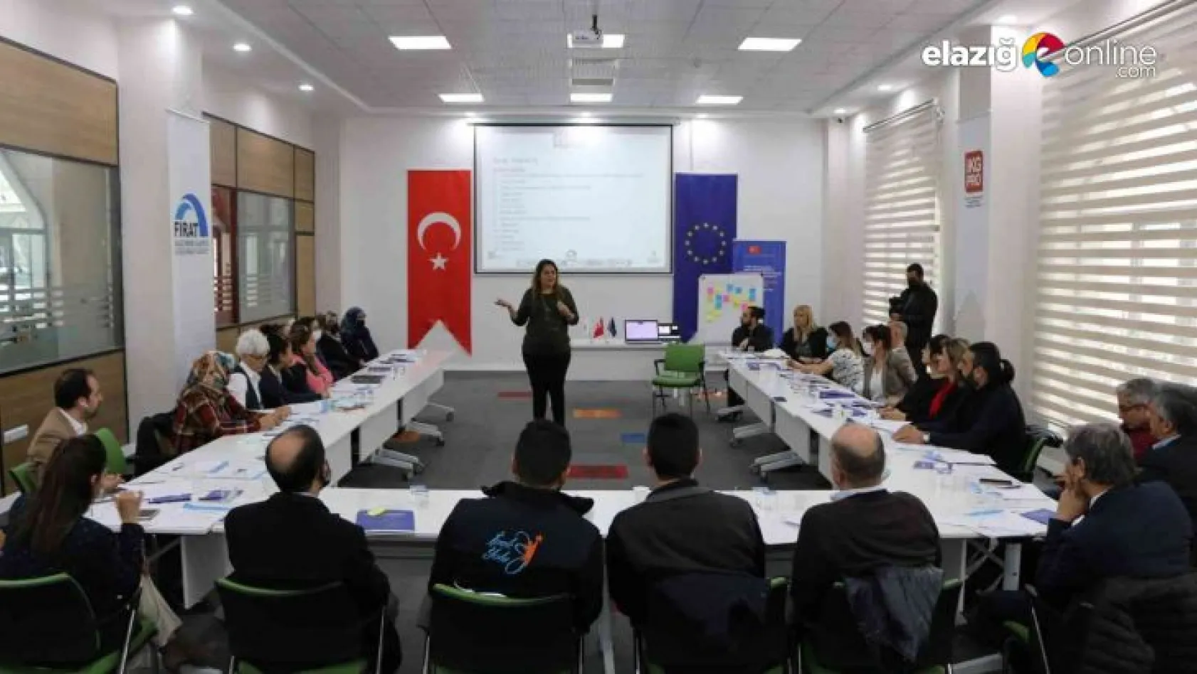 Elazığ'da 'İşin Var, Gücün Var' çalıştayı düzenlendi