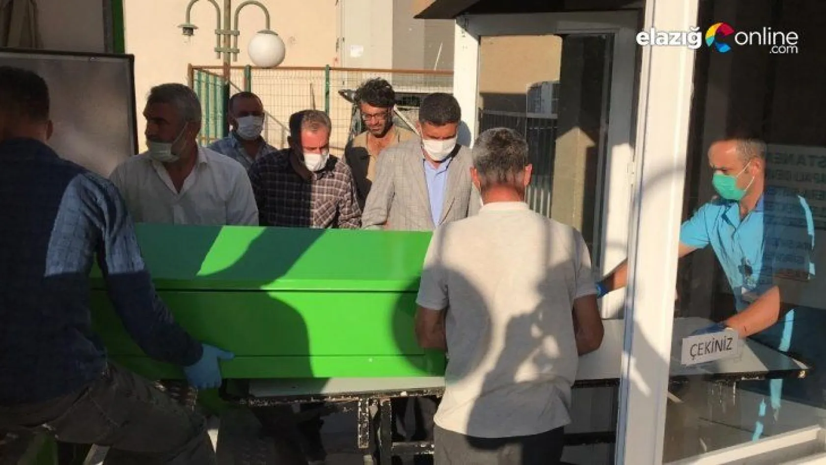 Elazığ'da 7 yaşındaki çocuk kazaen vurularak öldü