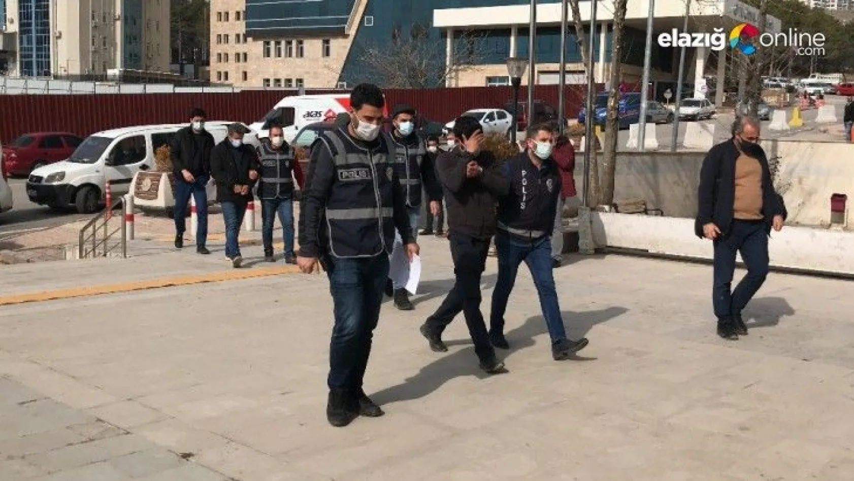 Elazığ'da aranan 3 şüpheli yakalanıp tutuklandı