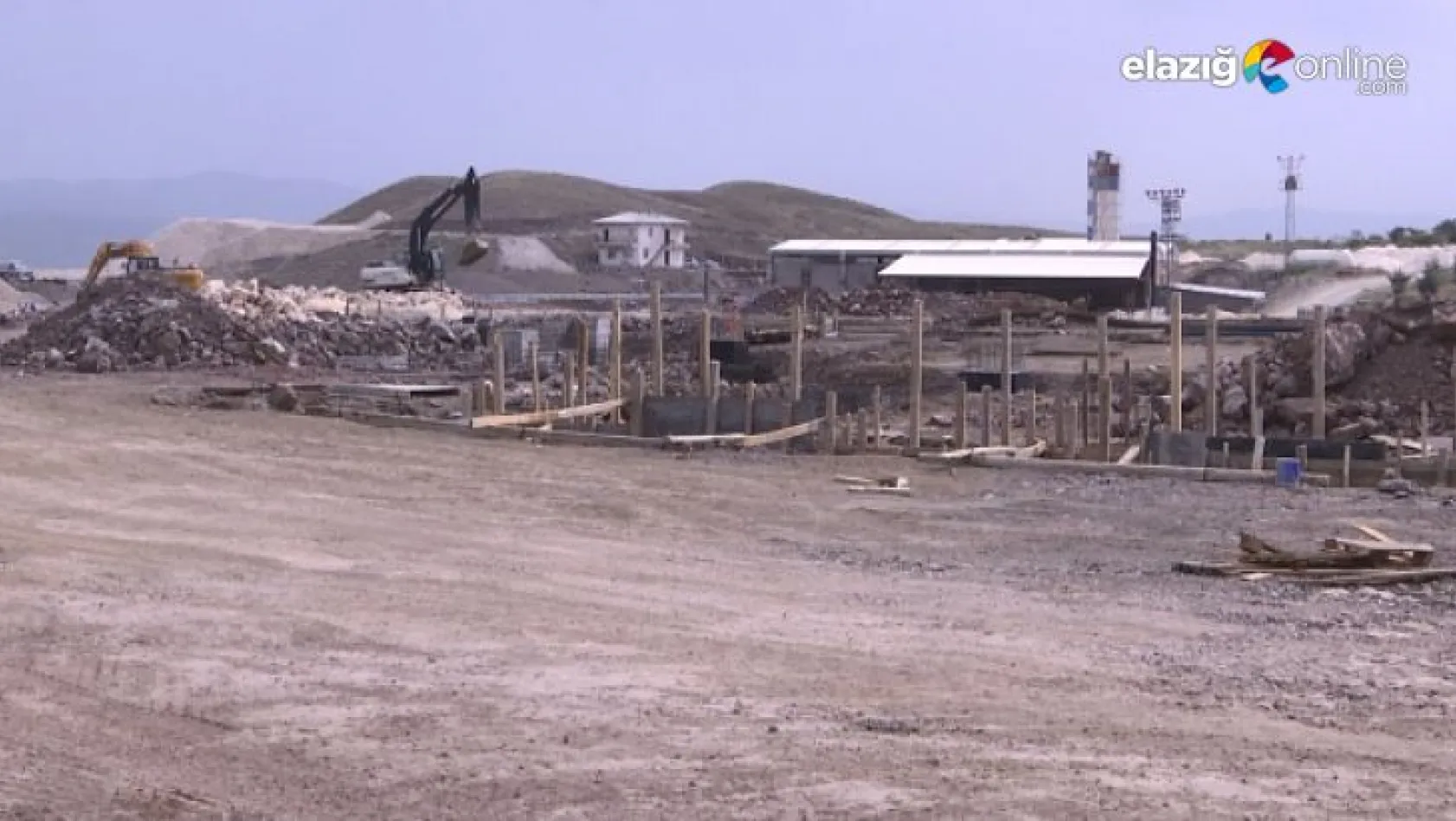 Elazığ'da Bin Kişiye İstihdam Sağlayacak Bir Fabrika Daha Kuruluyor