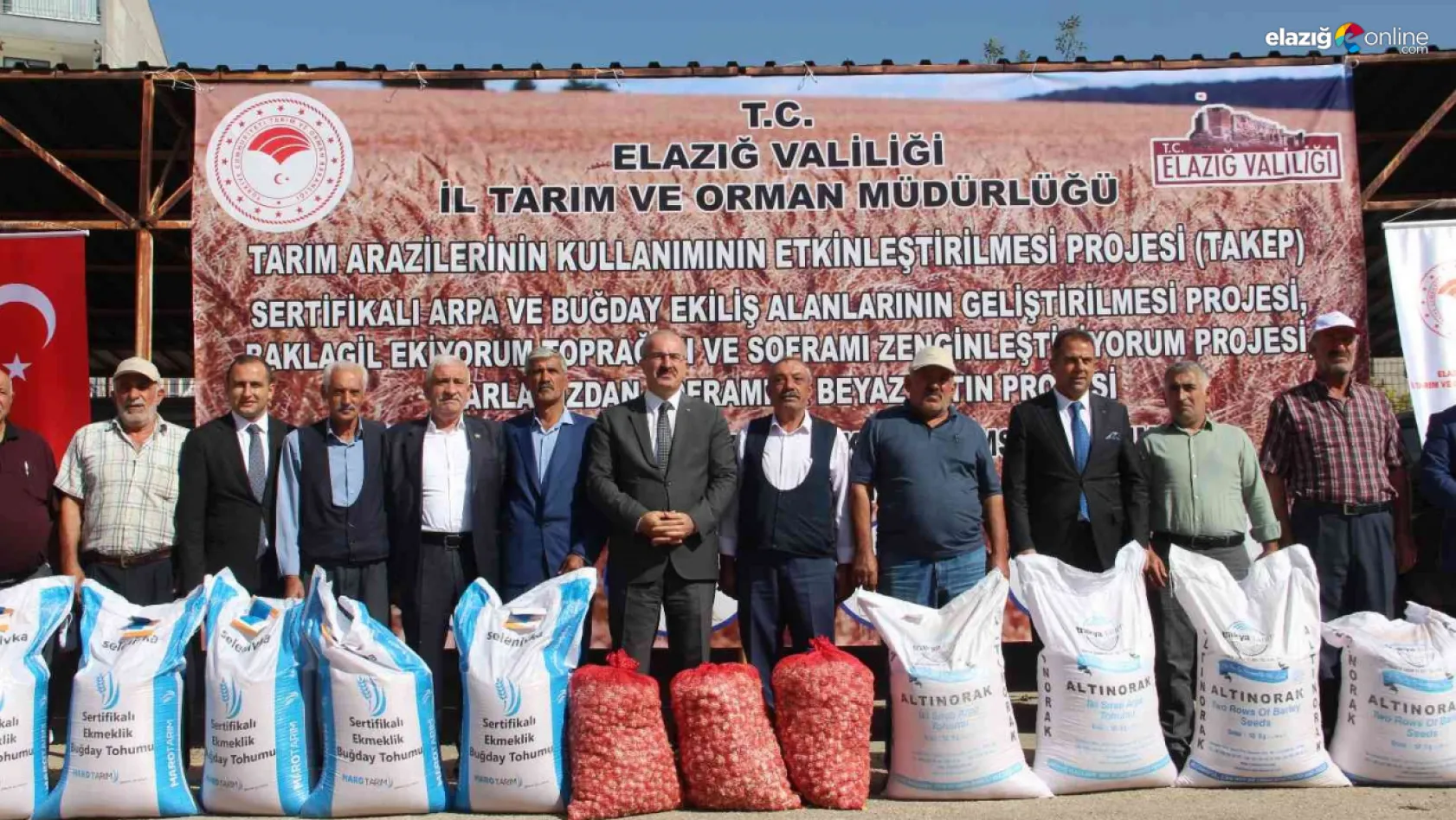 Elazığ'da çiftçiye 6 buçuk milyon liralık hibeli tohum desteği