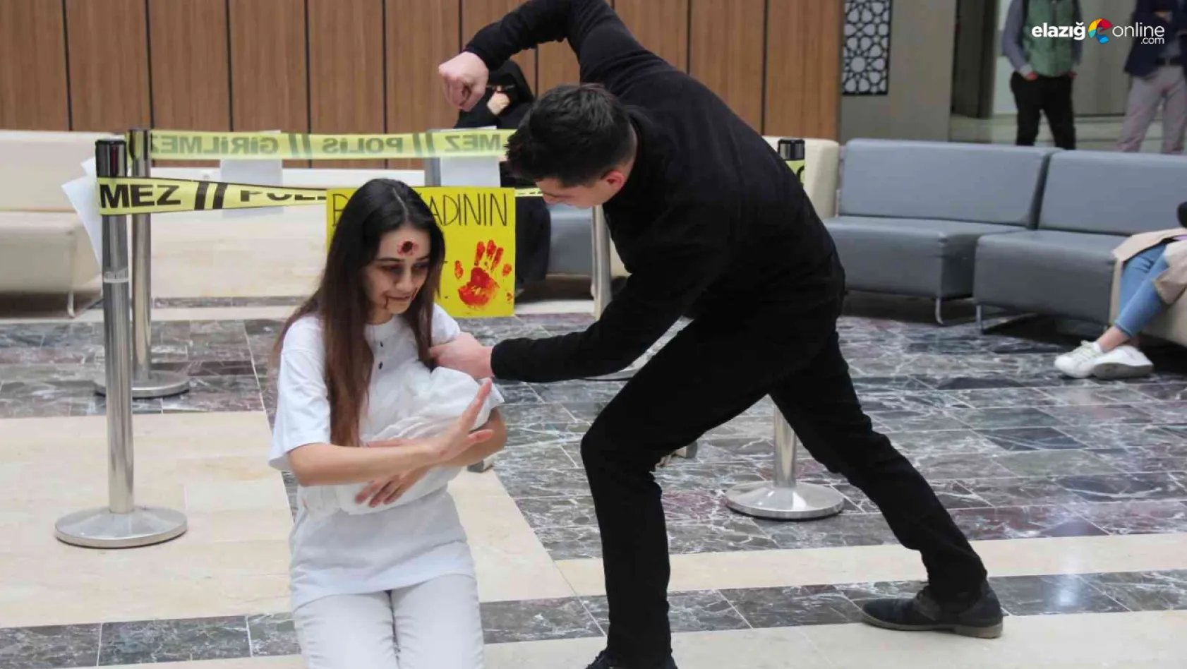 Elazığ'da kadına yönelik şiddetle mücadele etkinliği düzenlendi