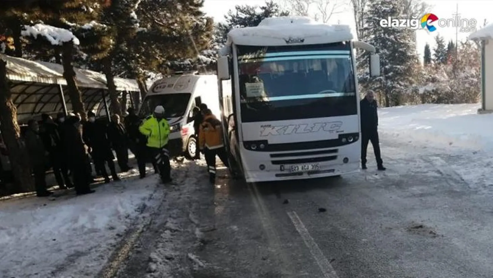 Elazığ'da minibüsün altında kalan kadın hayatını kaybetti