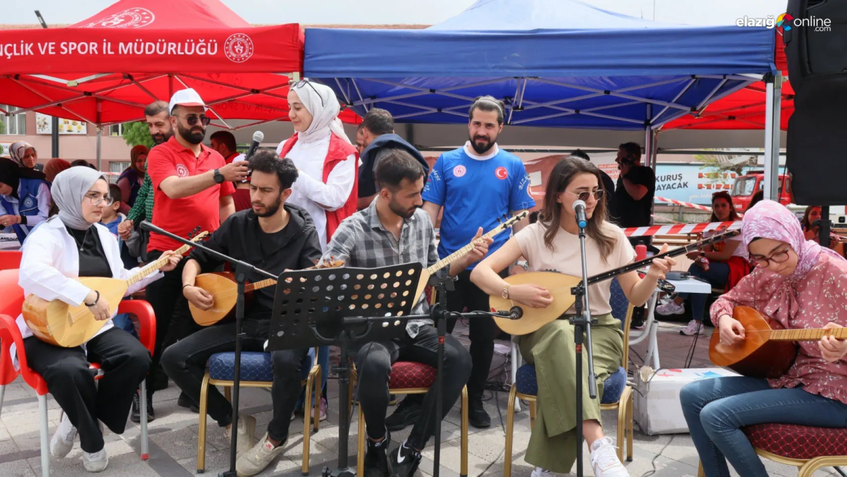 Elazığ'da 'Sosyal medyadan sosyal meydana' etkinliğine yoğun ilgi