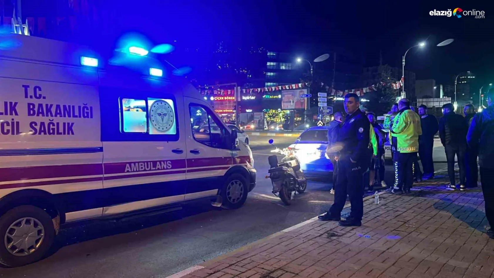 Malatya Caddesi Hazardağlı Kavşağında kaza! 1'i ağır 3 yaralı
