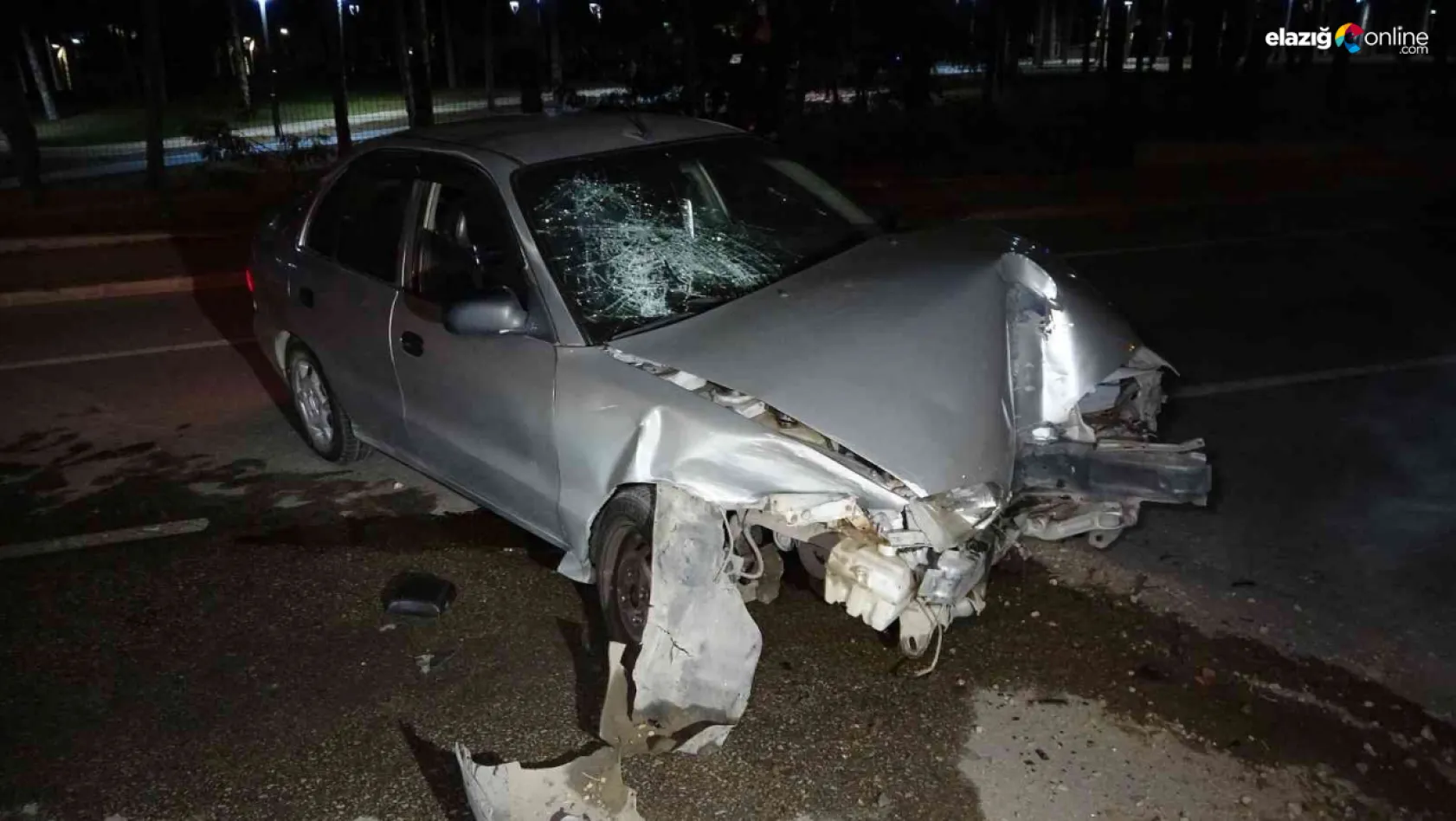 Elazığ'da trafik kazası! Yaşanan kazada, 2'si ağır 5 kişi yaralandı