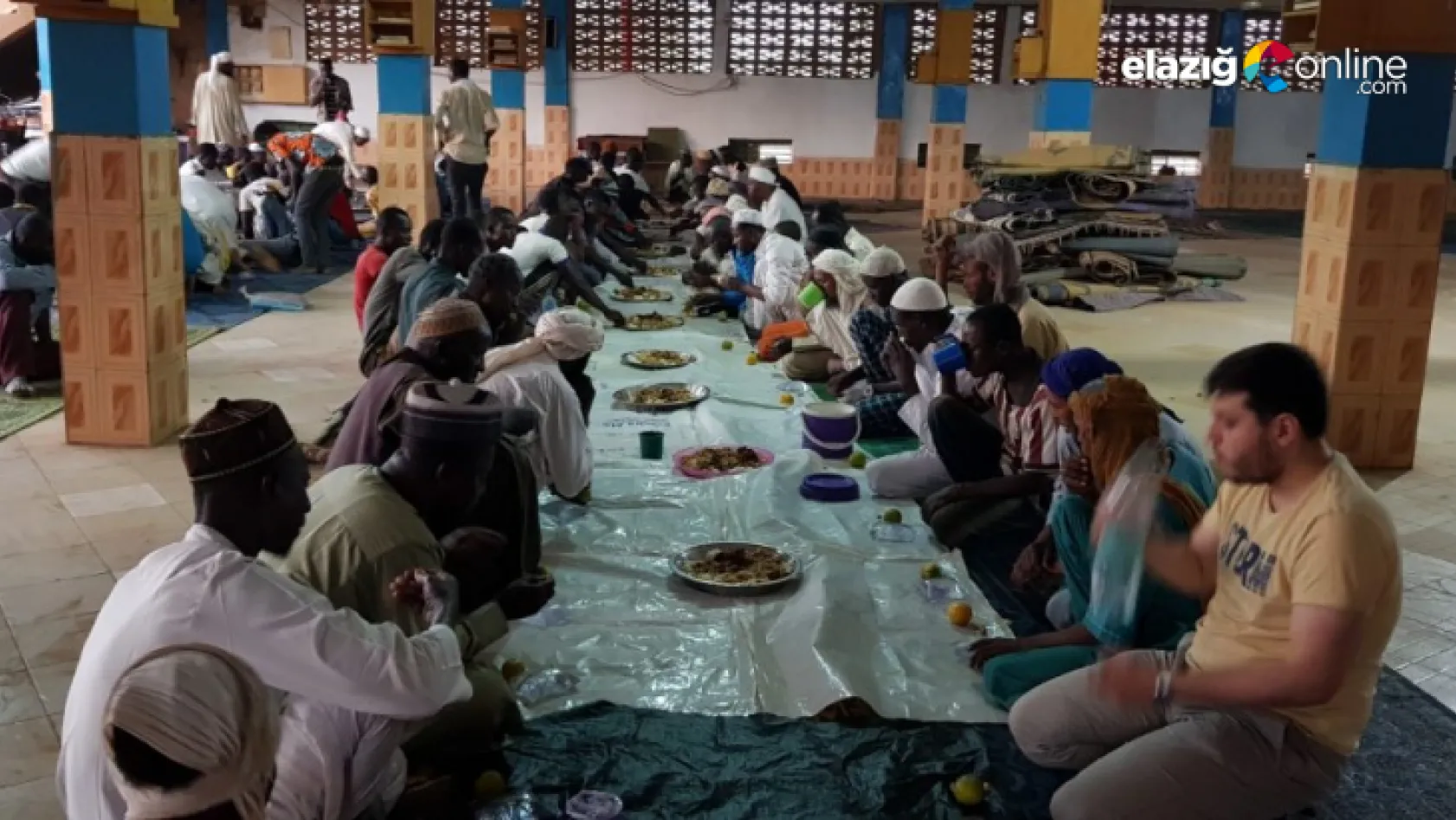 Elazığ İHH Ekibinden Nijer'de Ramazan Yardımları