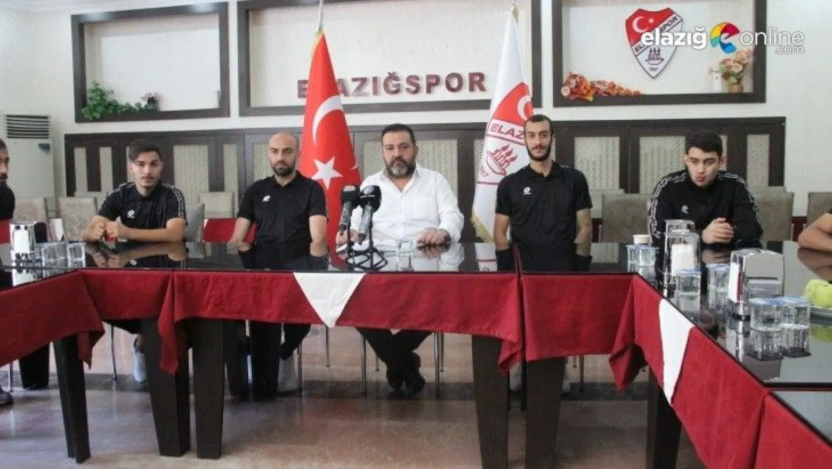 Elazığspor'da, Teknik Direktör Eriş'in istifası kabul edilmedi
