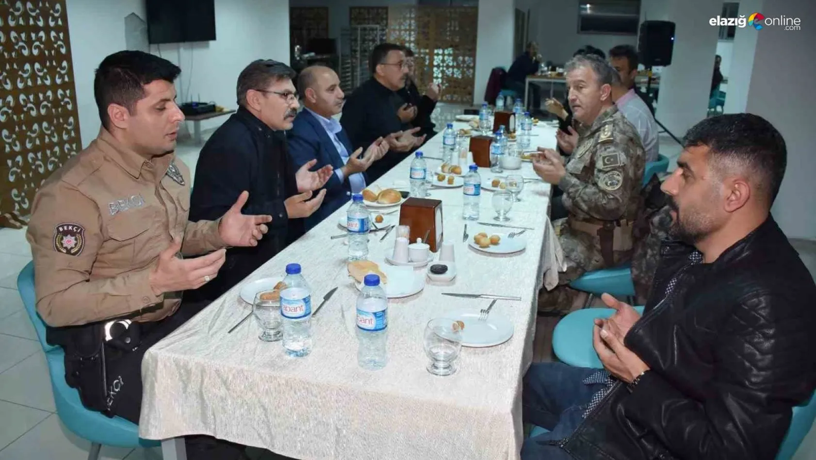 Emniyet Genel Müdürü Aktaş ilk iftarını Malatya'da teşkilat mensuplarıyla açtı