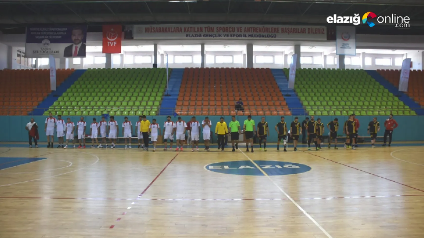 Erkekler Hentbol Bölgesel Ligi maçları Elazığ'da başladı