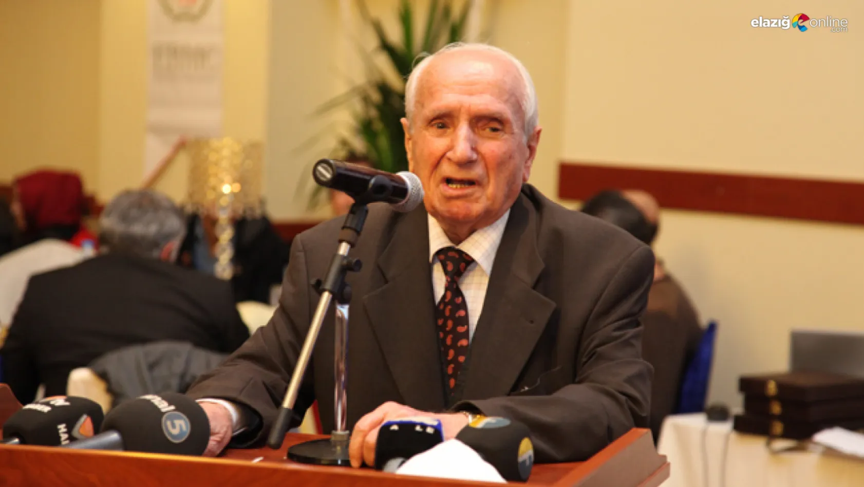 Eski Elazığ Belediye Başkanı Şükrü Kacar vefat etti