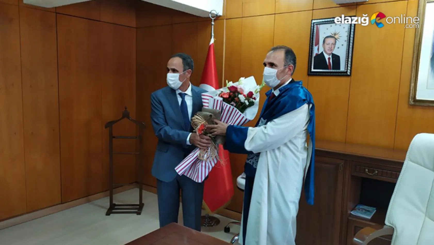 Fırat Üniversitesi'nde Devir Teslim Töreni Gerçekleştirildi