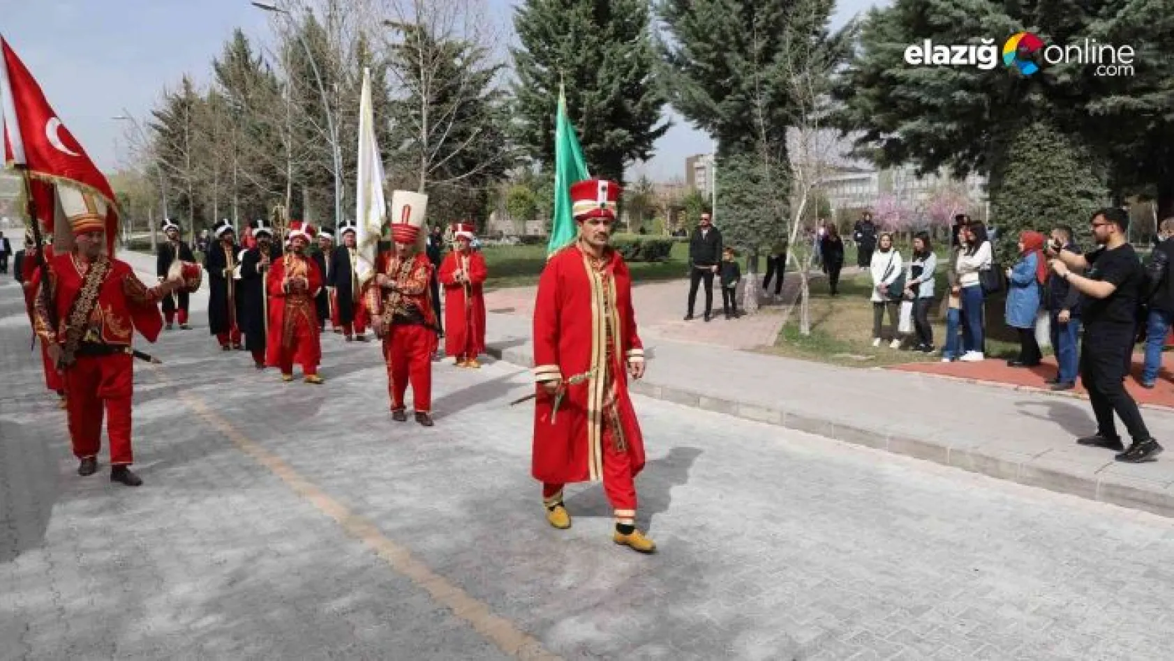 Fırat Üniversitesinden mehteranlı kutlama