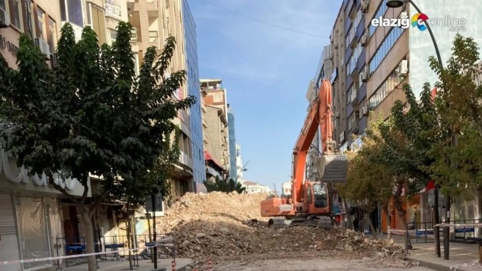 Gazi Caddesi, yıkım çalışması nedeniyle kısmen kapatıldı