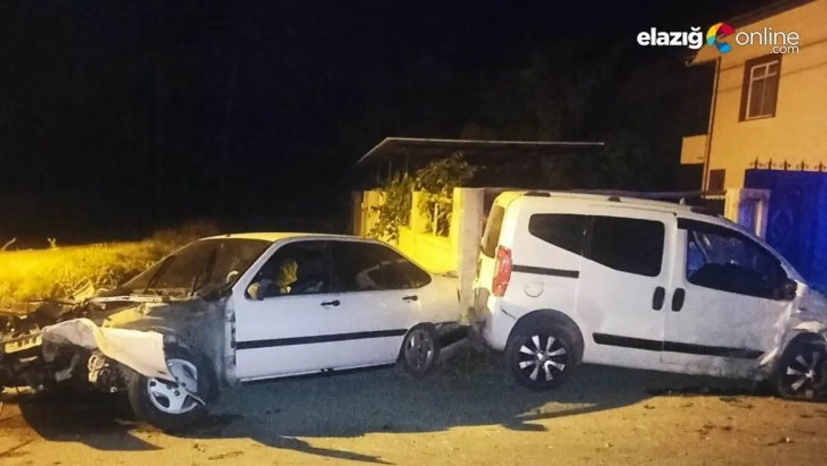 Malatya'da iki araç çarpıştı: 5 yaralı