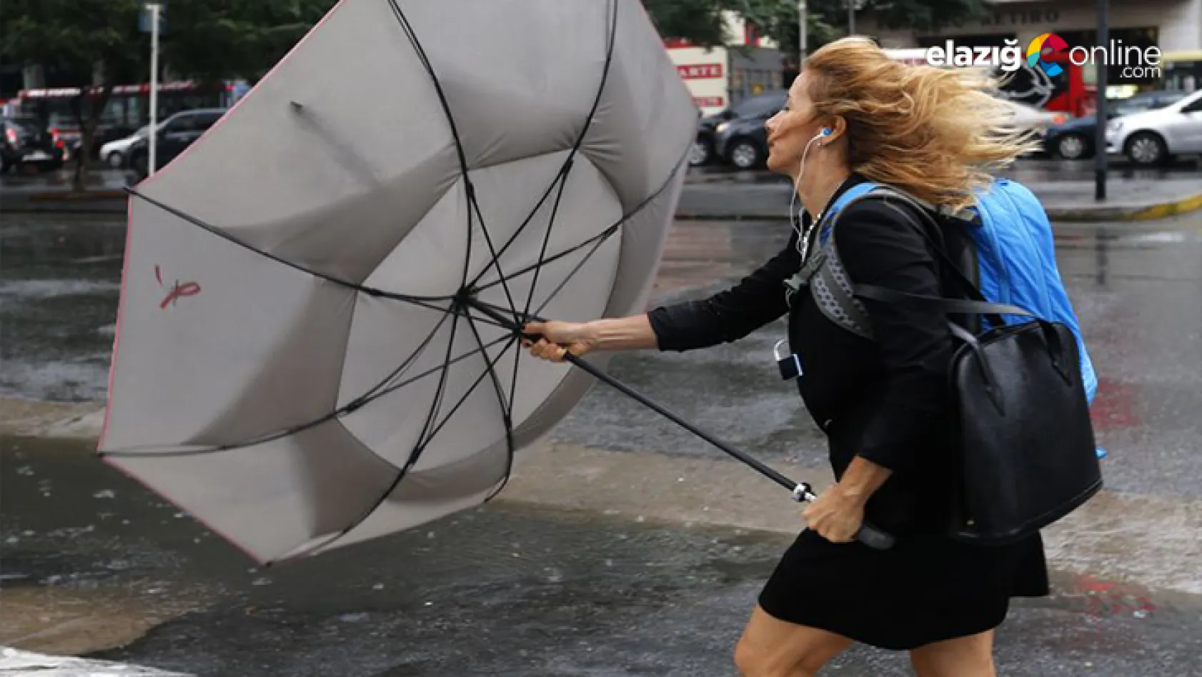 Meteoroloji rüzgarlara karşı vatandaşları uyardı