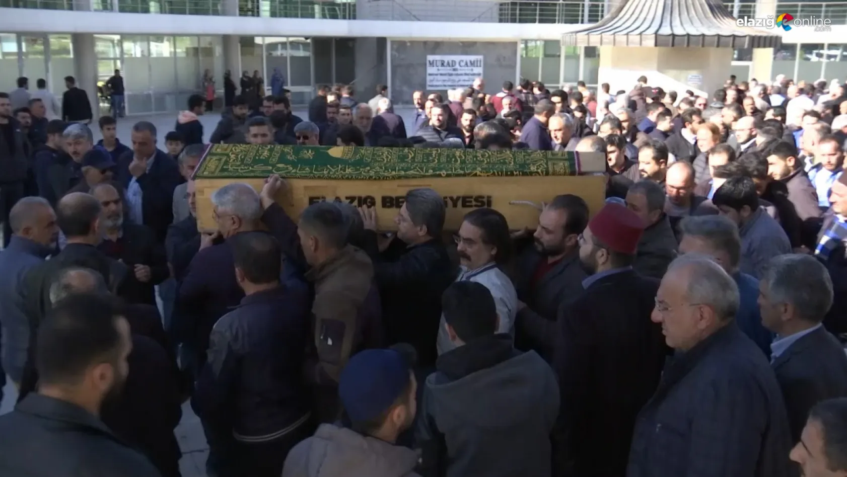 Özdemir ailesinin acı günü! Prof. Dr. Necmi Özdemir hayatını kaybetti