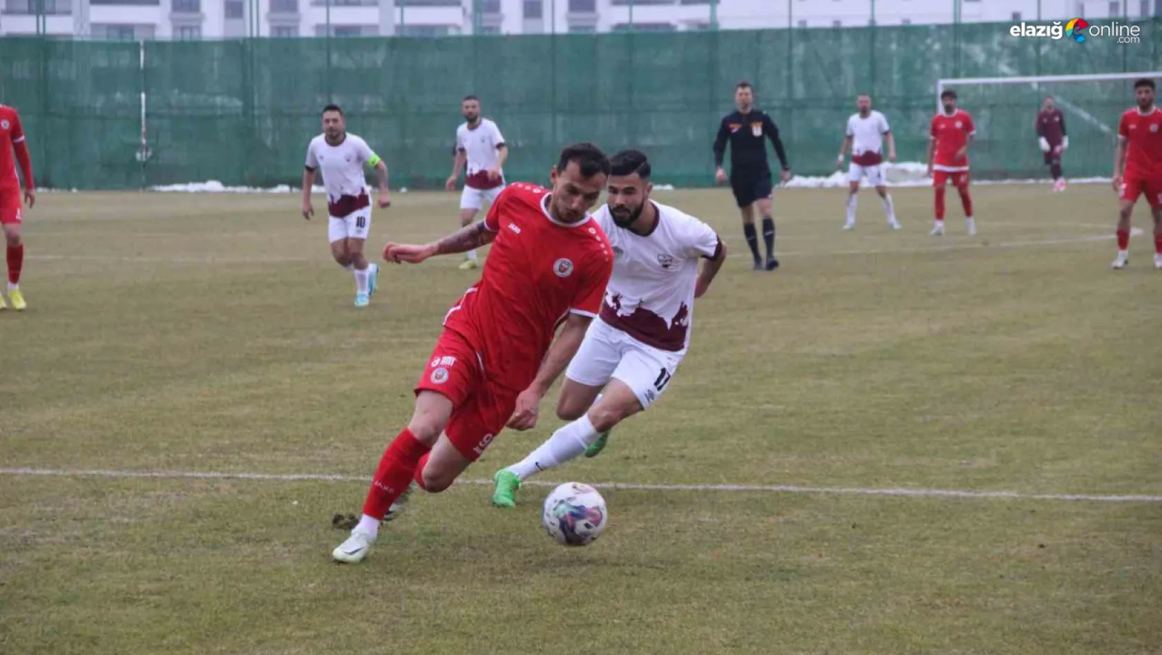 23 Elazığ FK, sahasında Karaman FK'yı 2-0 mağlup etti