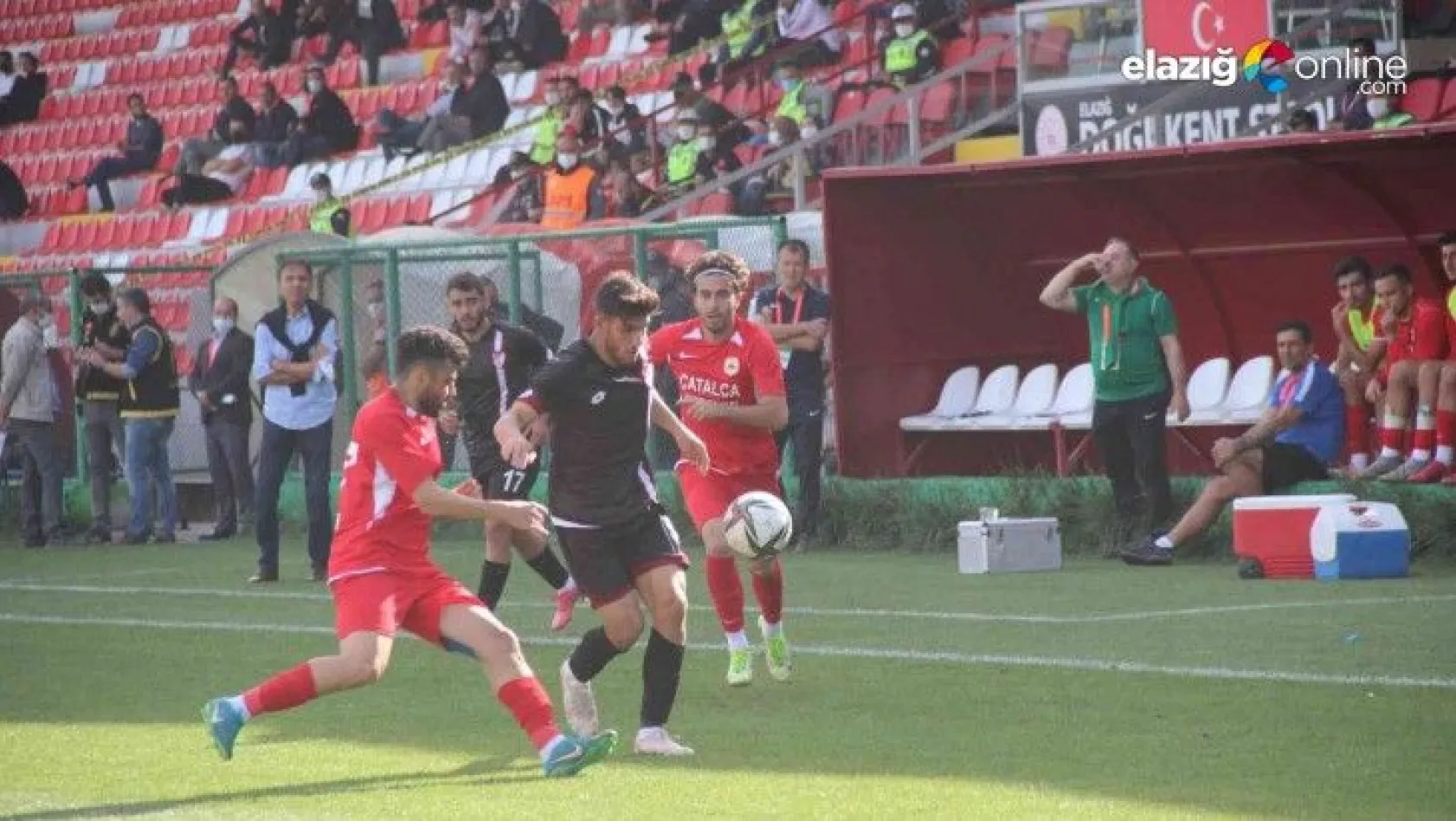 Elazığspor evinde karşılaştığı Çatalcaspor'u 4-3 mağlup etti