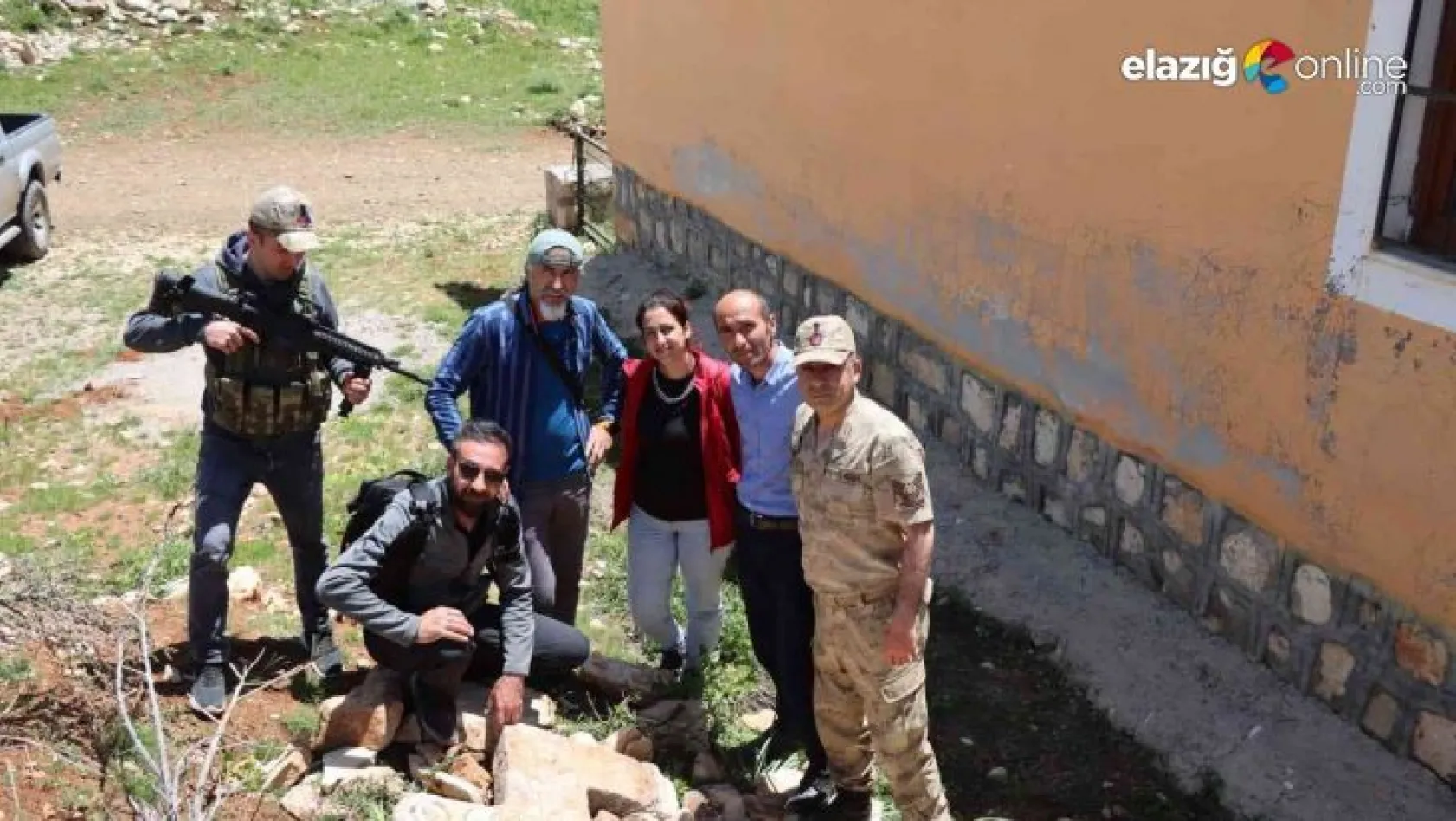 Tunceli'de çalınan koçbaşlı mezar taşı, 6 ay sonra bulunarak müze müdürlüğüne getirildi