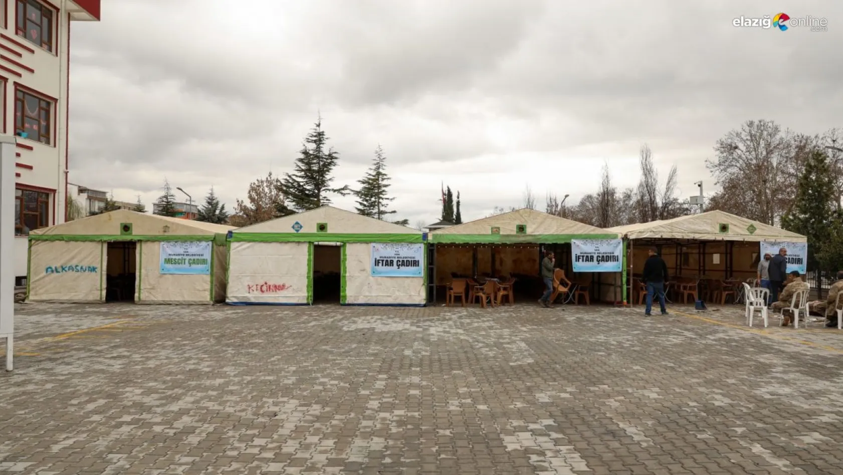 Van Valiliği koordinasyonunda Malatya'da iftar çadırları kuruluyor