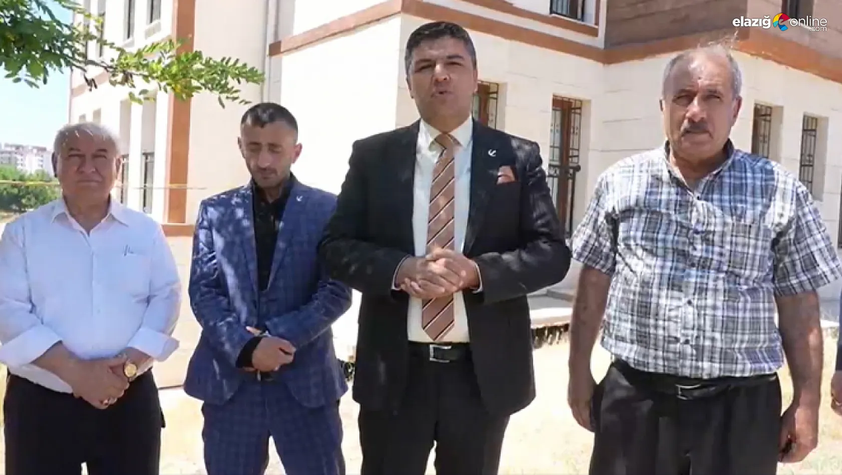 Elazığ YRP'den TOKİ'ye Sert Tepki: '2 Yıllık Değil, 20 Yıllık Gibi!'