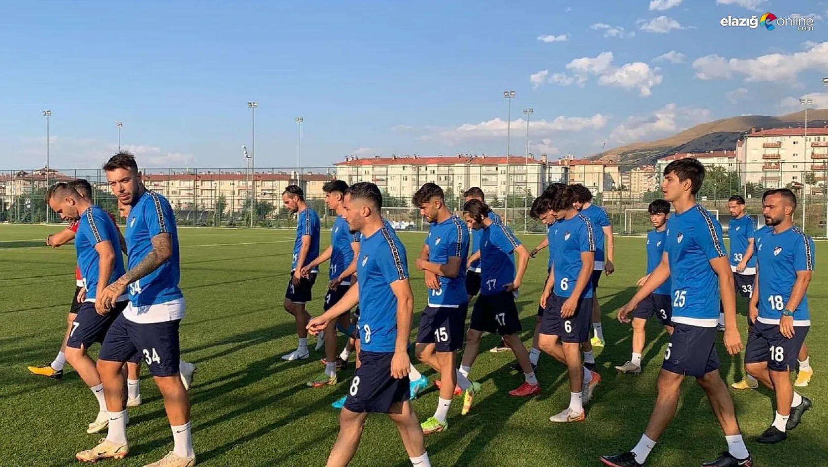 Elazığspor'da hazırlık kampı sürüyor
