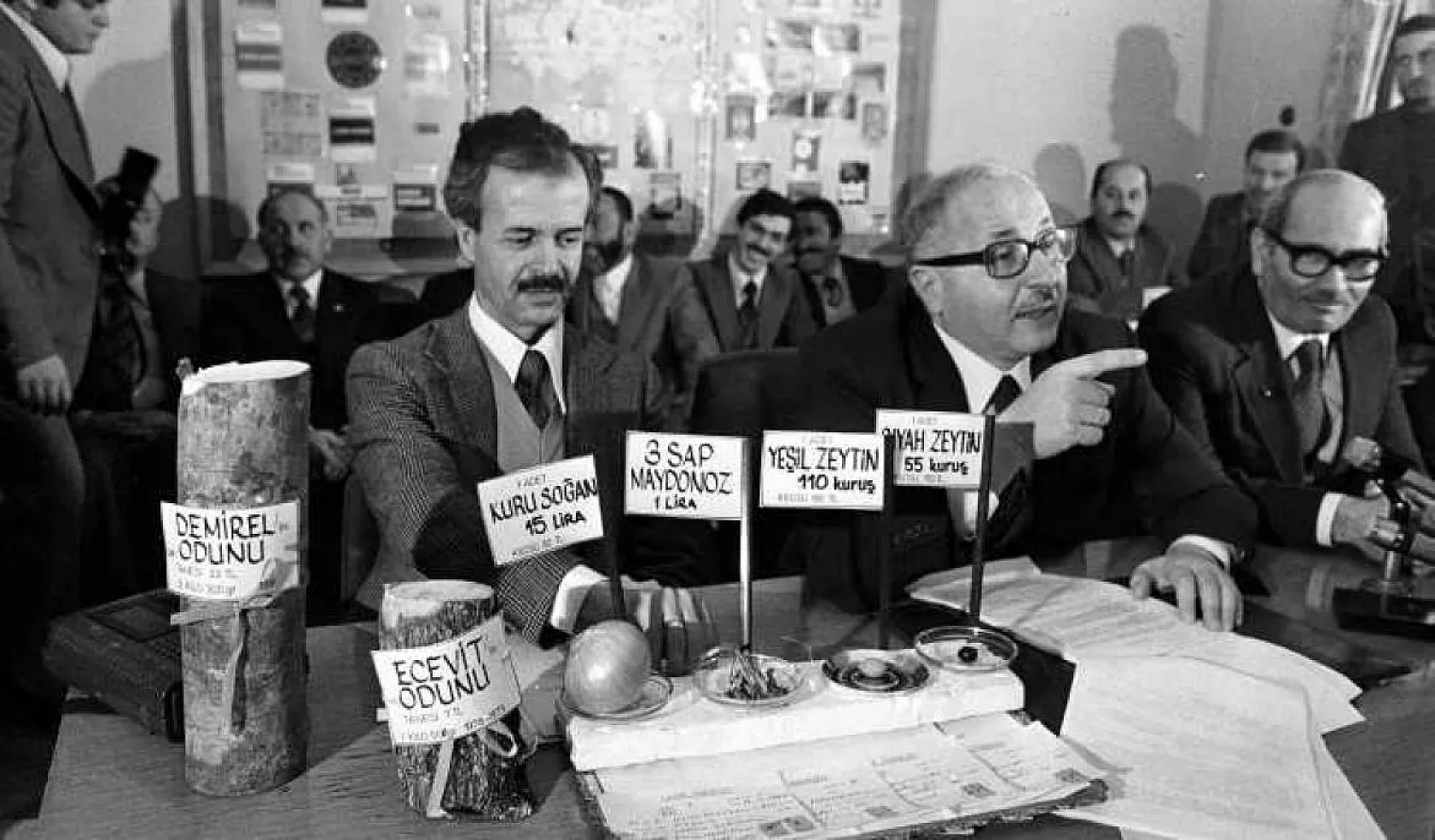 Arşivlerle Türk siyasetinin 'Erbakan Hoca'sı