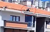Elazığ'da İşçinin Tehlikeli Çalışması Kameraya Yansıdı: Metrelerce Yüksekte Can Pazarı!