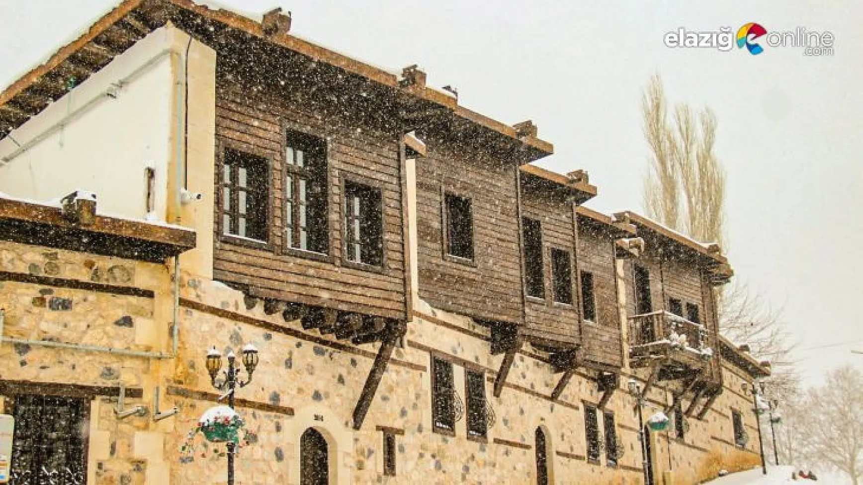 Medeniyetler beşiği Harput'ta kar güzelliği