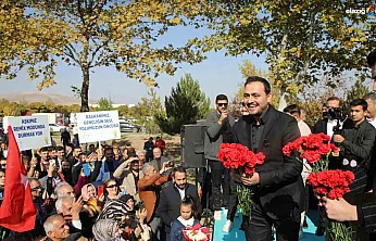 AK Parti İl Başkanı Selmanoğlu'dan Elazığ'a Kapı Kapı Gönülden Hizmet Vurgusu!