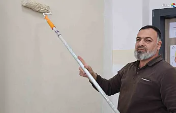 Fırçayı elinden bırakmıyor: Şehit Sefer Alan'ın babasından görülmemiş hizmet