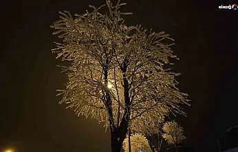 Elazığ buz kesti: Eksi 10 derecede şehir kristal örtüyle kaplandı!