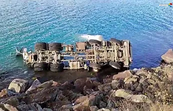 Sivrice'de Beton Mikseri Göle Uçtu: Ekipler Zamana Karşı Yarıştı!