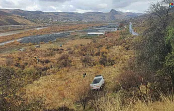 Palu'da Facianın Eşiğinden Dönüldü: Kamyonet Şarampolden Aşağı Uçtu!