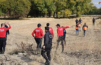Elazığ'da Kayıp Veysel'i Bulmak İçin AFAD, PAK ve UMKE Seferber Oldu!