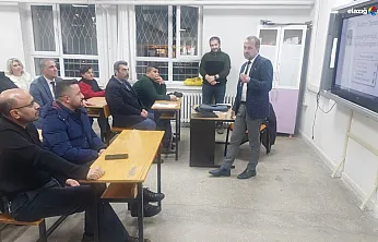 Elazığ'da eğitimciler masanın diğer tarafında: Dijital dünya mercek altında