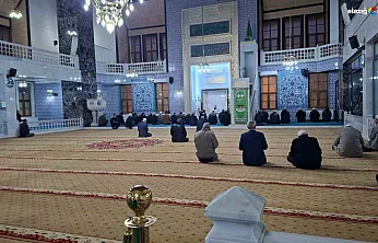 Elazığ İl Müftülüğü'nden Sabah Namazı Etkinliği: Katılımcılara Sıcak Çorba İkramı