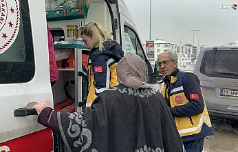Binayı ağır kokular sardı, site sakinleri sokağa döküldü: Elazığ'da gaz paniği!