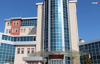 Elazığ İl Sağlık Müdürlüğü Binası Güçlendirme Kararı Sonrası Kaderine Terk Edildi