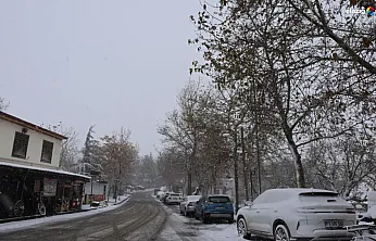 Elazığ'ın 'Müze Şehir'i Harput, kar altında büyüledi