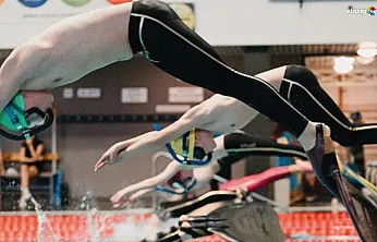 Elazığ paletli yüzme yarışlarında dünya 3.'sü oldu