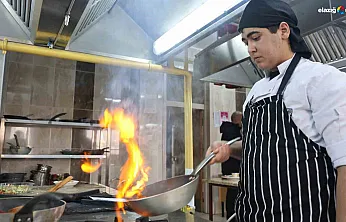 Günde 5 bin ekmek, bin çeşit yemek: Elazığ'ın gastronomi üssü bu lise!