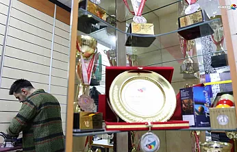 Dikiş Makinesinden Bilardo Masasına: Elazığlı Sporcunun Başarı Dolu Yolculuğu!