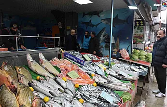 Soğuk hava talebi artırdı: İşte Elazığ'da balık tezgahlarında son durum