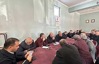 Nazırlı'dan tam saha pres: Ulukent'te vatandaşla, DSİ ve Orman'da yatırımla buluştu