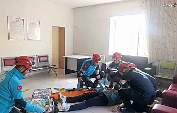 Palu Devlet Hastanesi'nde Ekiplerden Nefes Kesen Tatbikat!